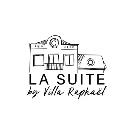 Apartment La By Raphael